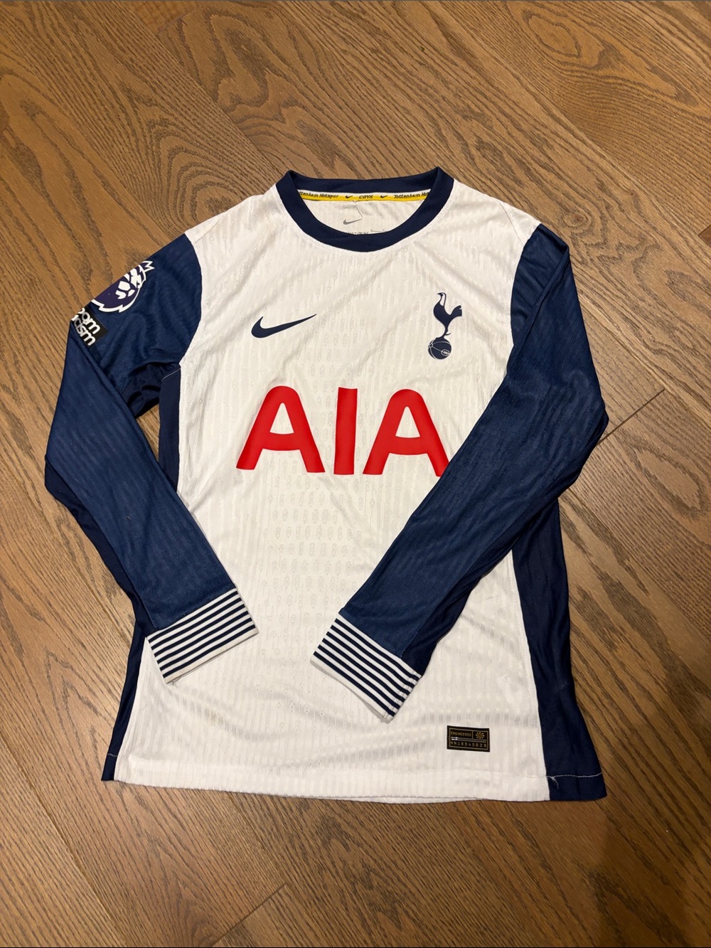 Nike youth Tottenham Hotspur Long-Sleeve Jersey - White/Navy/Red